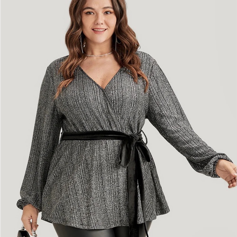 NWT belted glitter lantern sleeve blouse